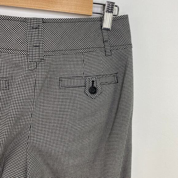 Ann Taylor LOFT Black Cream Micro Houndstooth Cropped Capri Pants Women's Size 4 - Picture 7 of 10